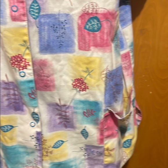 Scrub top Colorful Patterned Button-Up - Picture 2 of 6